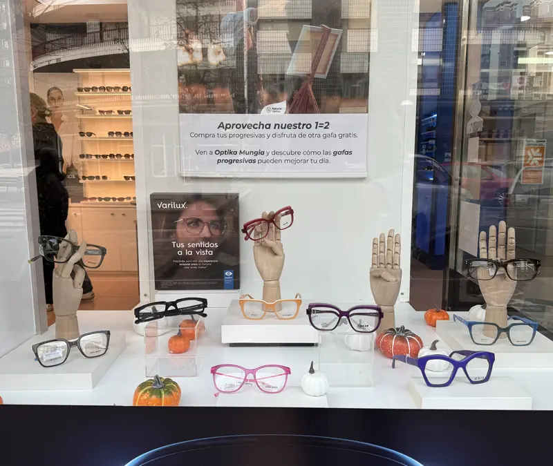 Tienda interior Optika Mungia